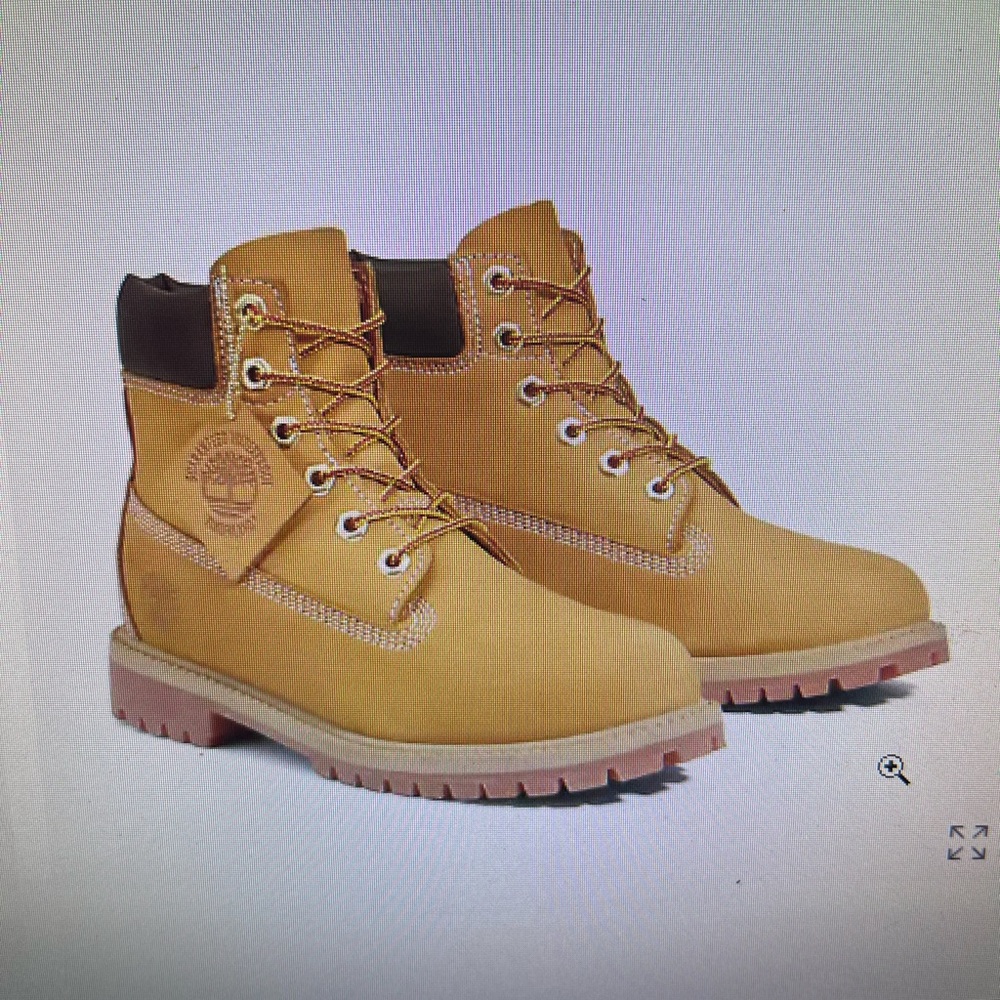 Just Like New- Timberland Boots